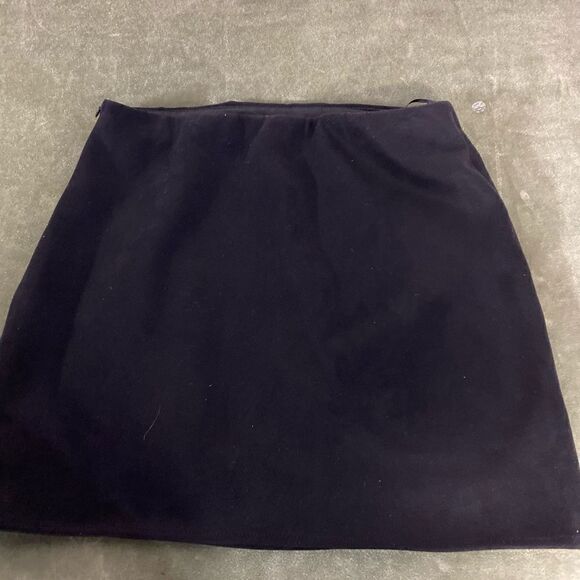 #113 JUNE & IVY Suede Embroidered Mini Skirt NWT - Picture 10 of 14